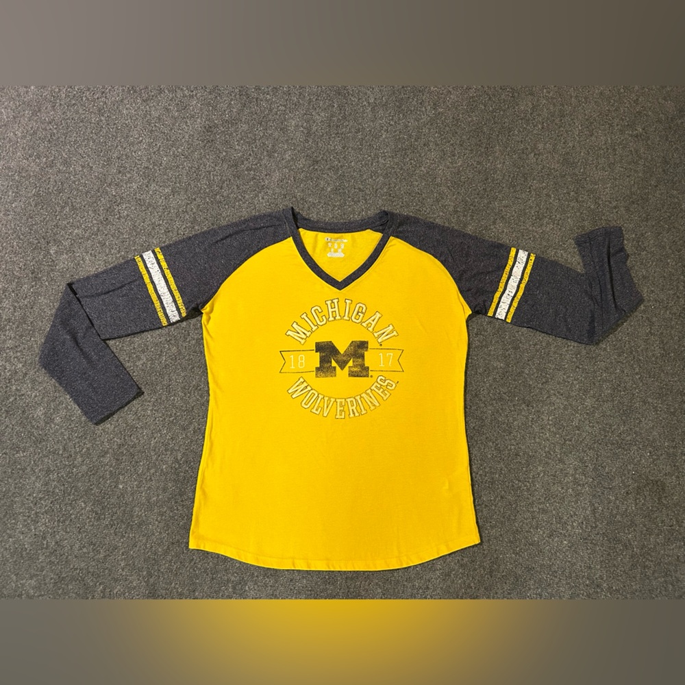Champion “Michigan Wolverines “ women’s size XL long sleeve shirt